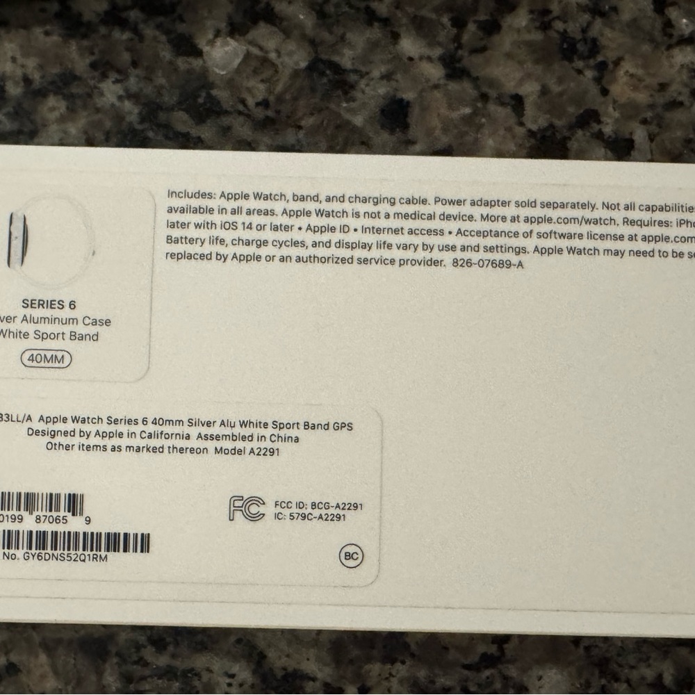 Apple Watch Series 6 with Silver Aluminum Case and White Band - Picture 4 of 5